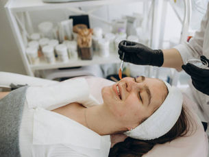 How Inno Peel Can Brighten Skin Tone and Smooth Texture