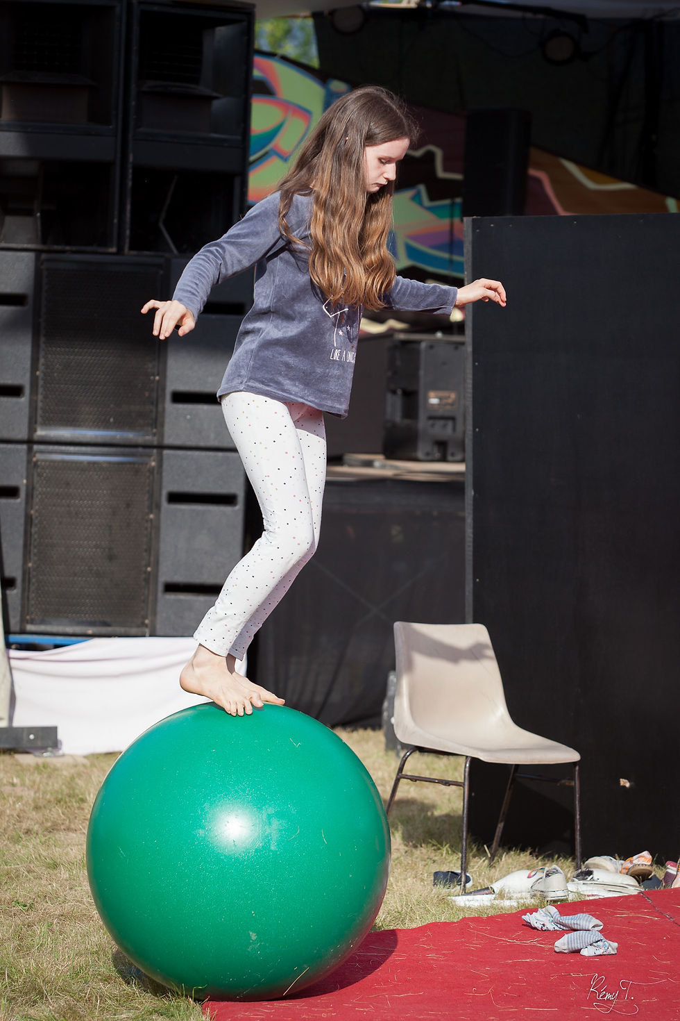 Debout sur boule