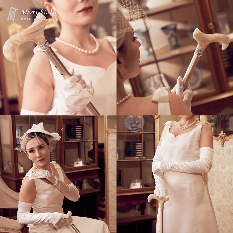 Thumbnail: Merry Sticks Royal Cane Swarovski Series