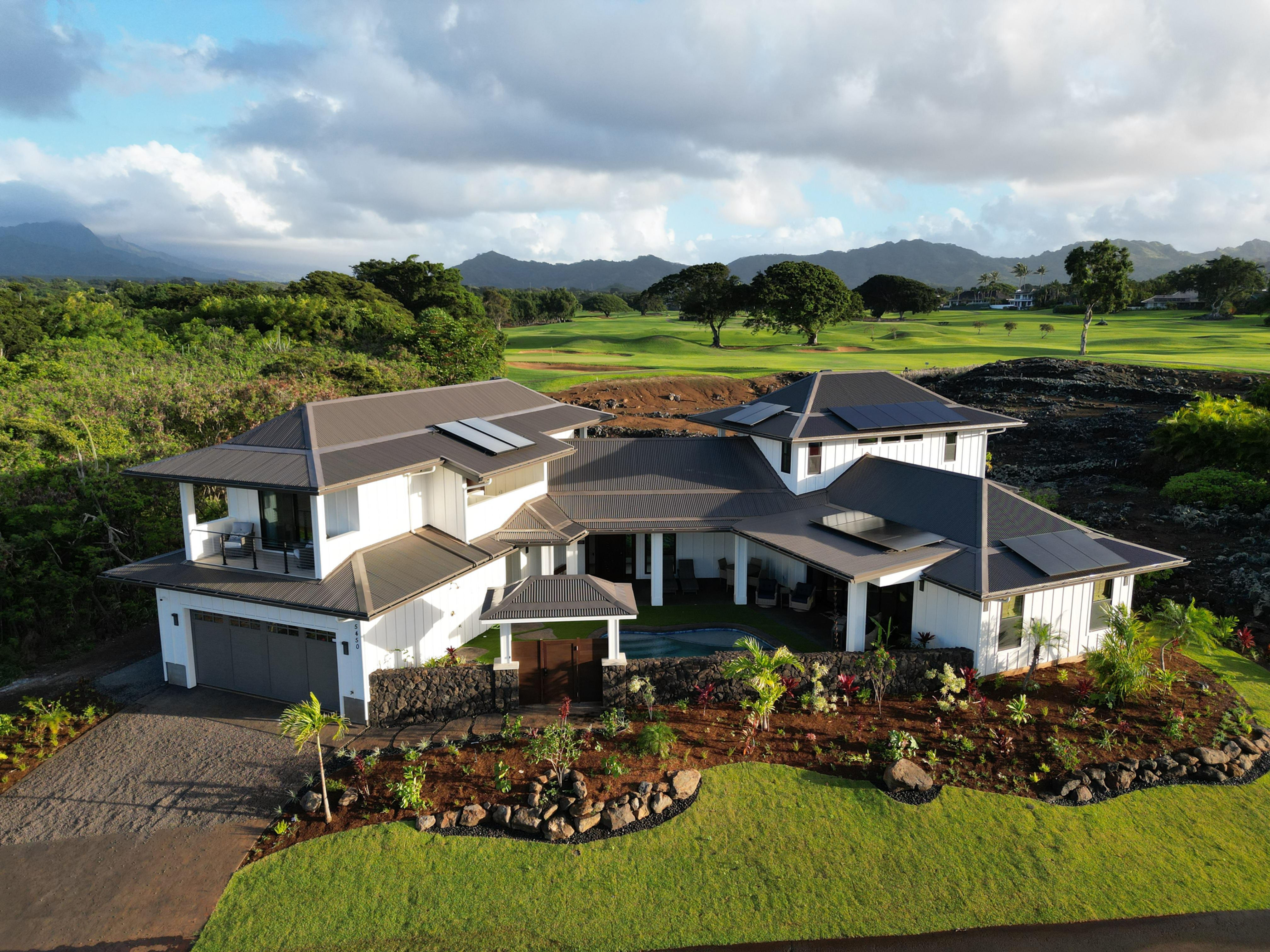 Black Metal Standing Seam