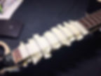 Nivelación, rectificado y coronación de trastes.