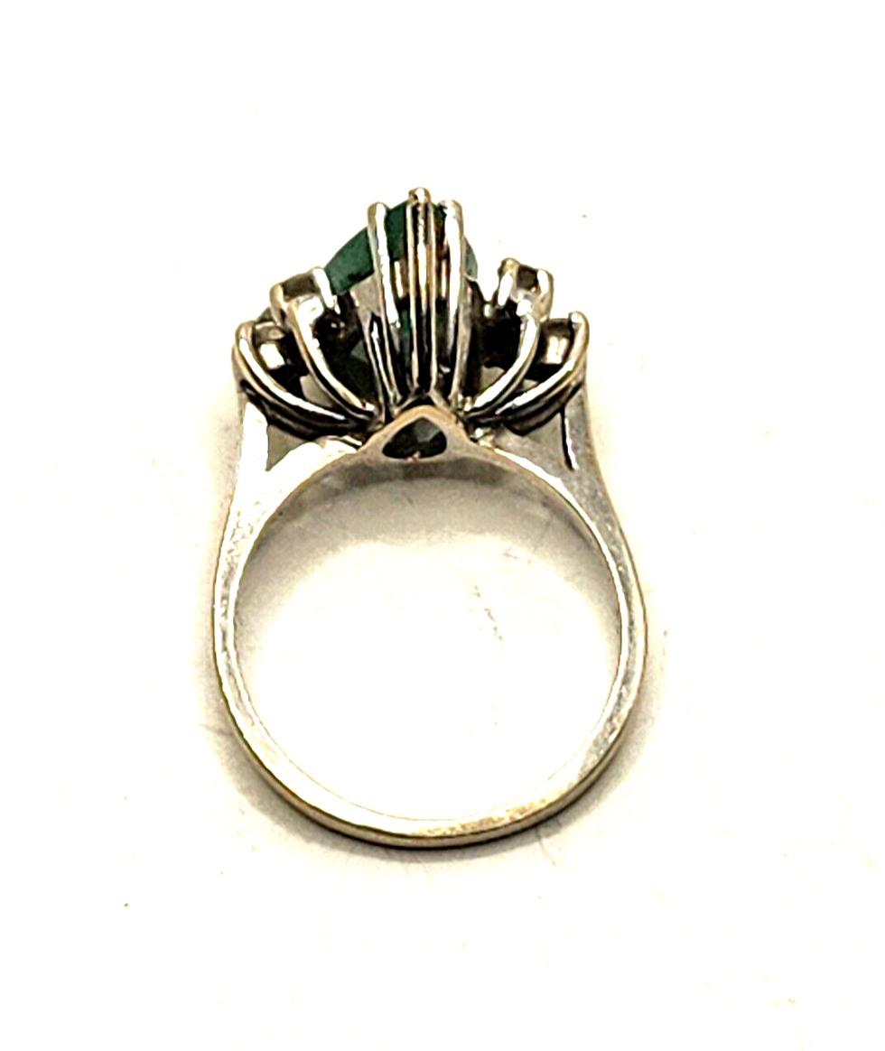 Thumbnail: Large Pear Shaped Emerald & Diamond 18k White Gold Ring