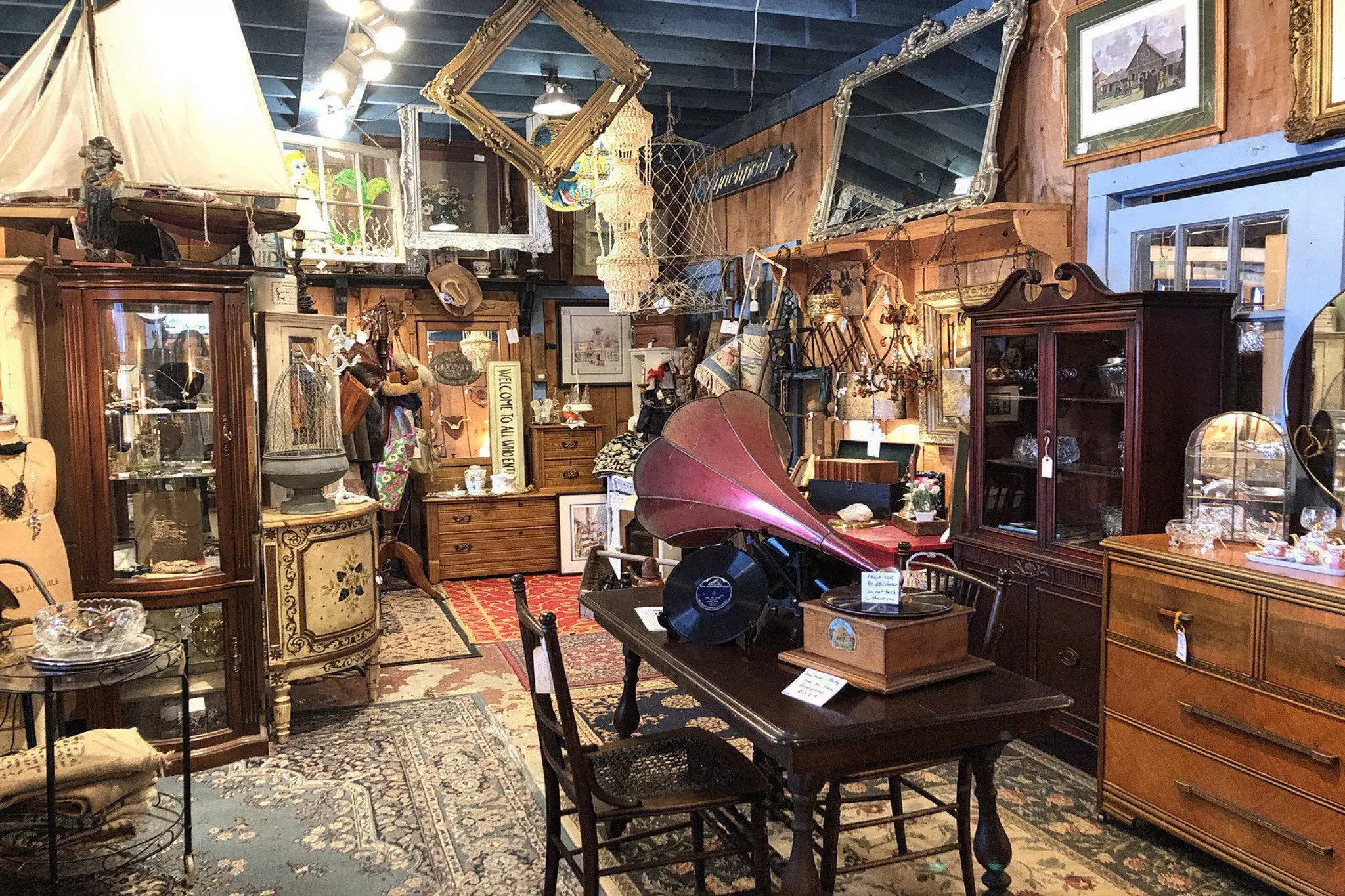 20199-antiqueson48.webp