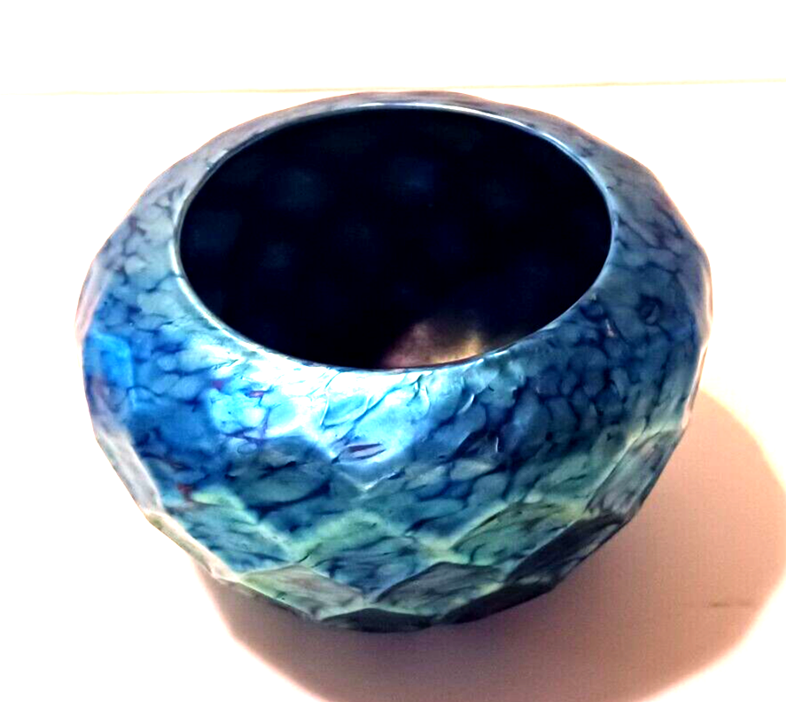 Thumbnail: LUNDBERG Studios Art Glass Blue Iridescent Indian Basket Bowl 4 1/2"