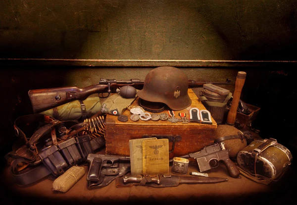 Militaria, Collectibles