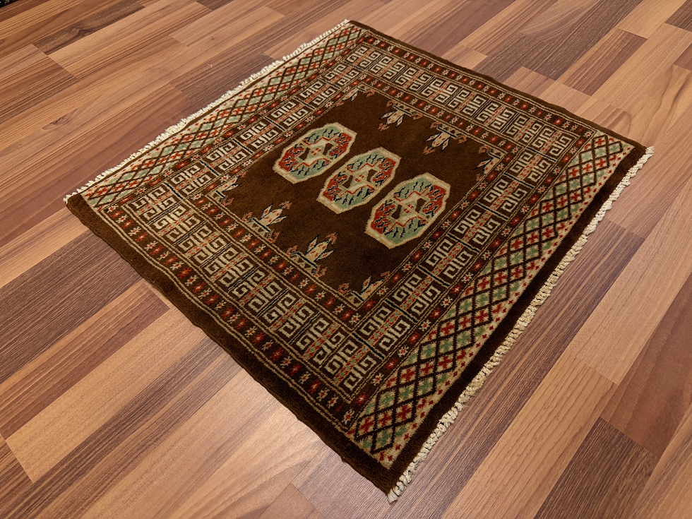 Pikkukuva: Käsinsolmittu Persialainen matto 62*58