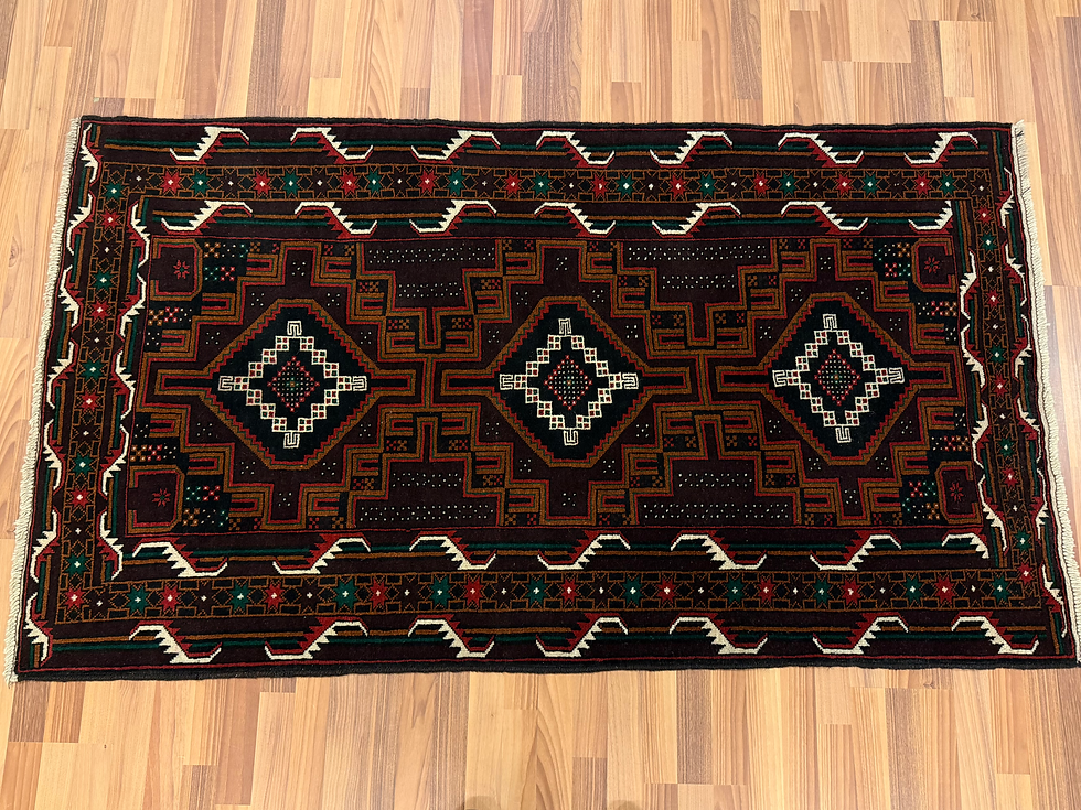 Pikkukuva: Käsinsolmittu Afganistanilainen matto; 197*110