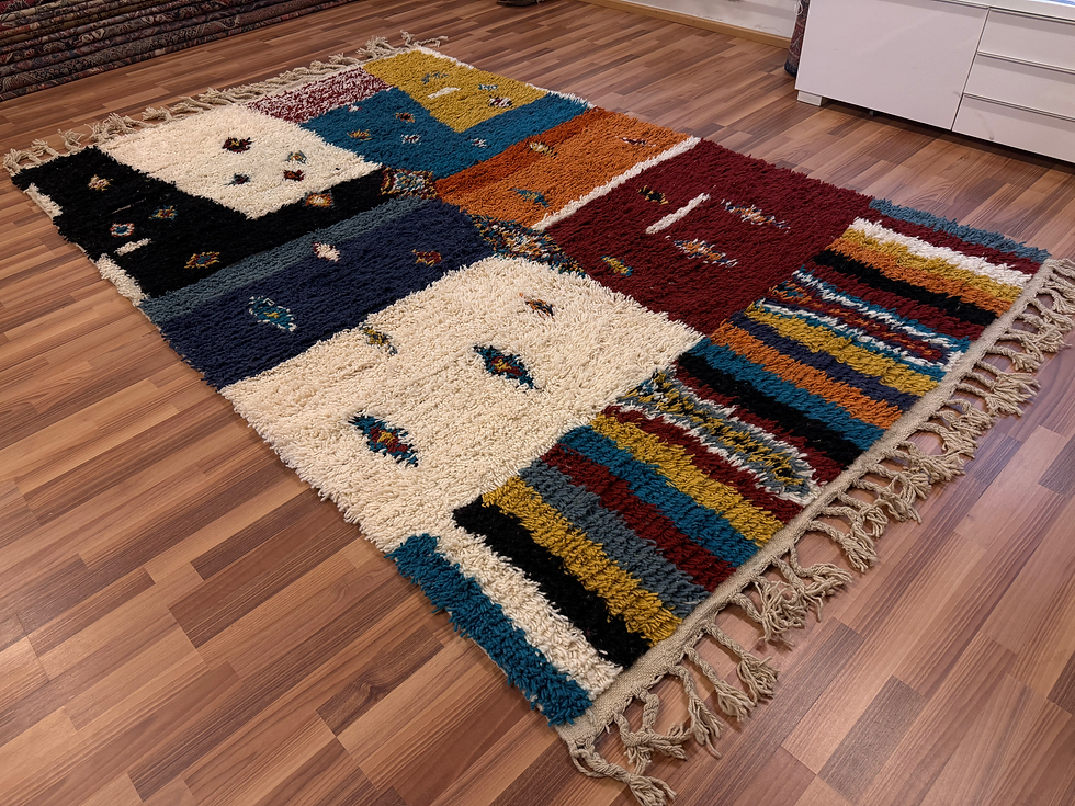 Pikkukuva: Käsinsolmittu Marokkolainen Azilal matto(UUSI)301*187