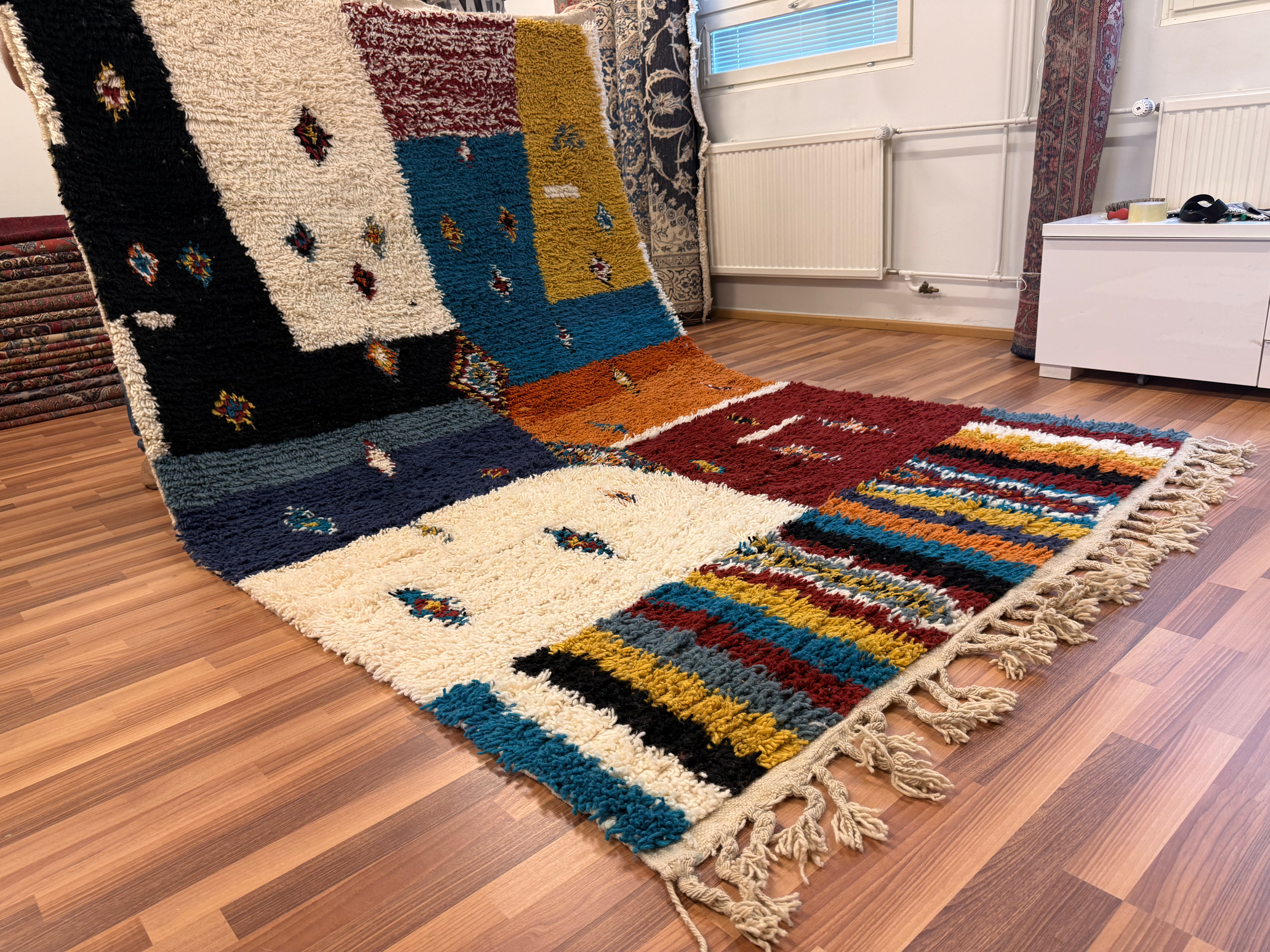 Käsinsolmittu Marokkolainen Azilal matto(UUSI)301*187