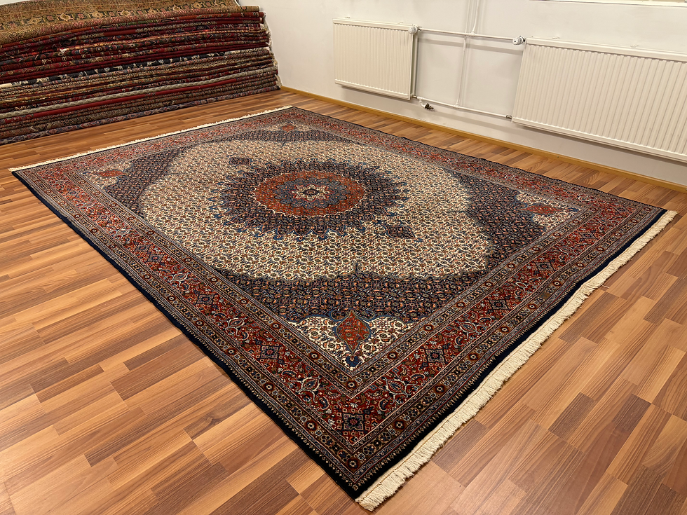 Pikkukuva: Upea käsinsolmittu pers-Moud suuri matto 360*256