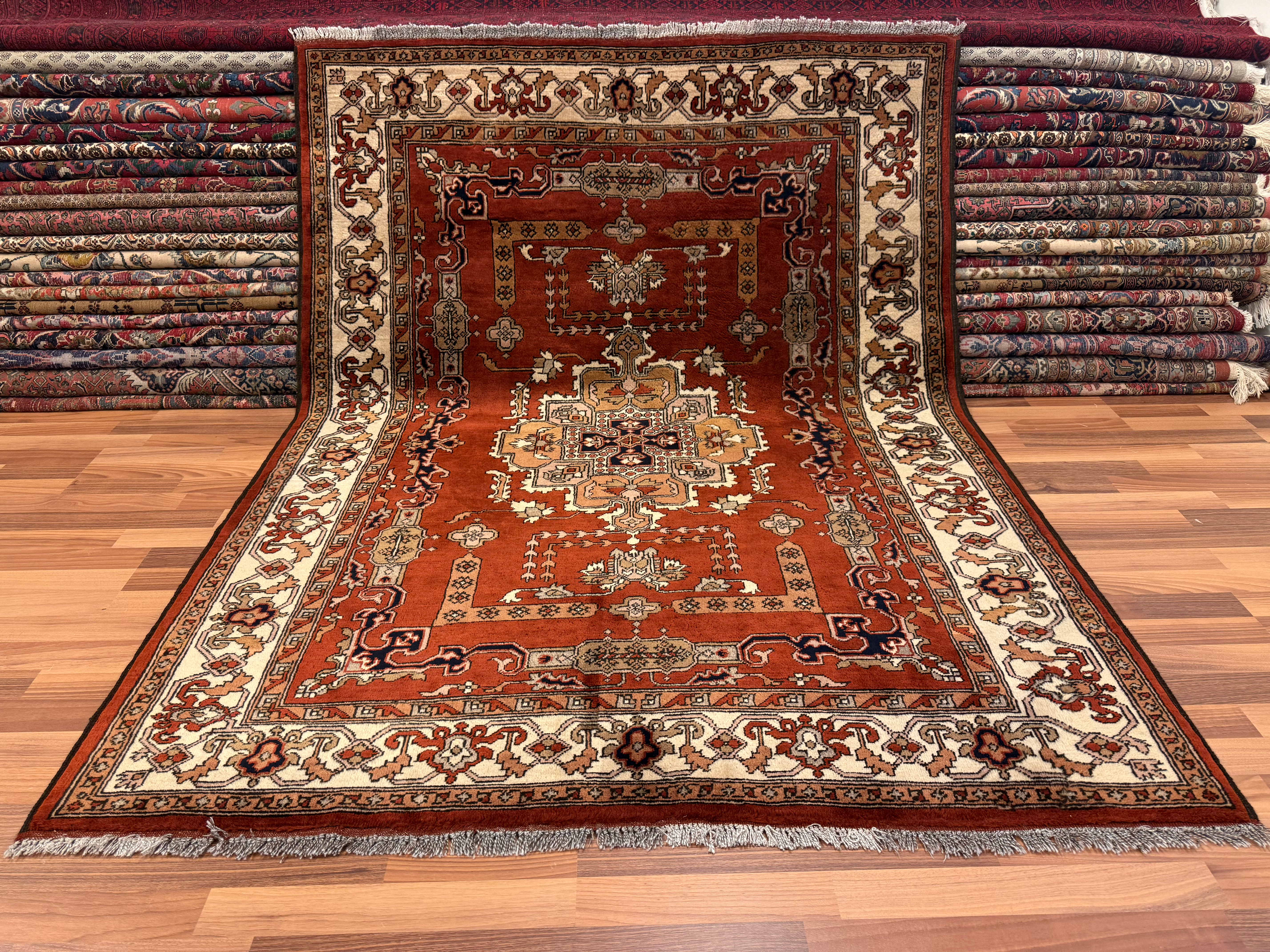 Käsinsolmittu Afganistanilainen upea matto 201*155