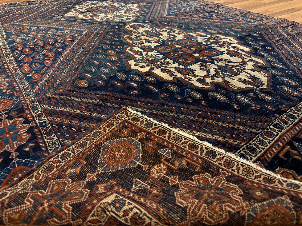 Pikkukuva: Käsinsolmittu Persialainen antiikki matto 216*152