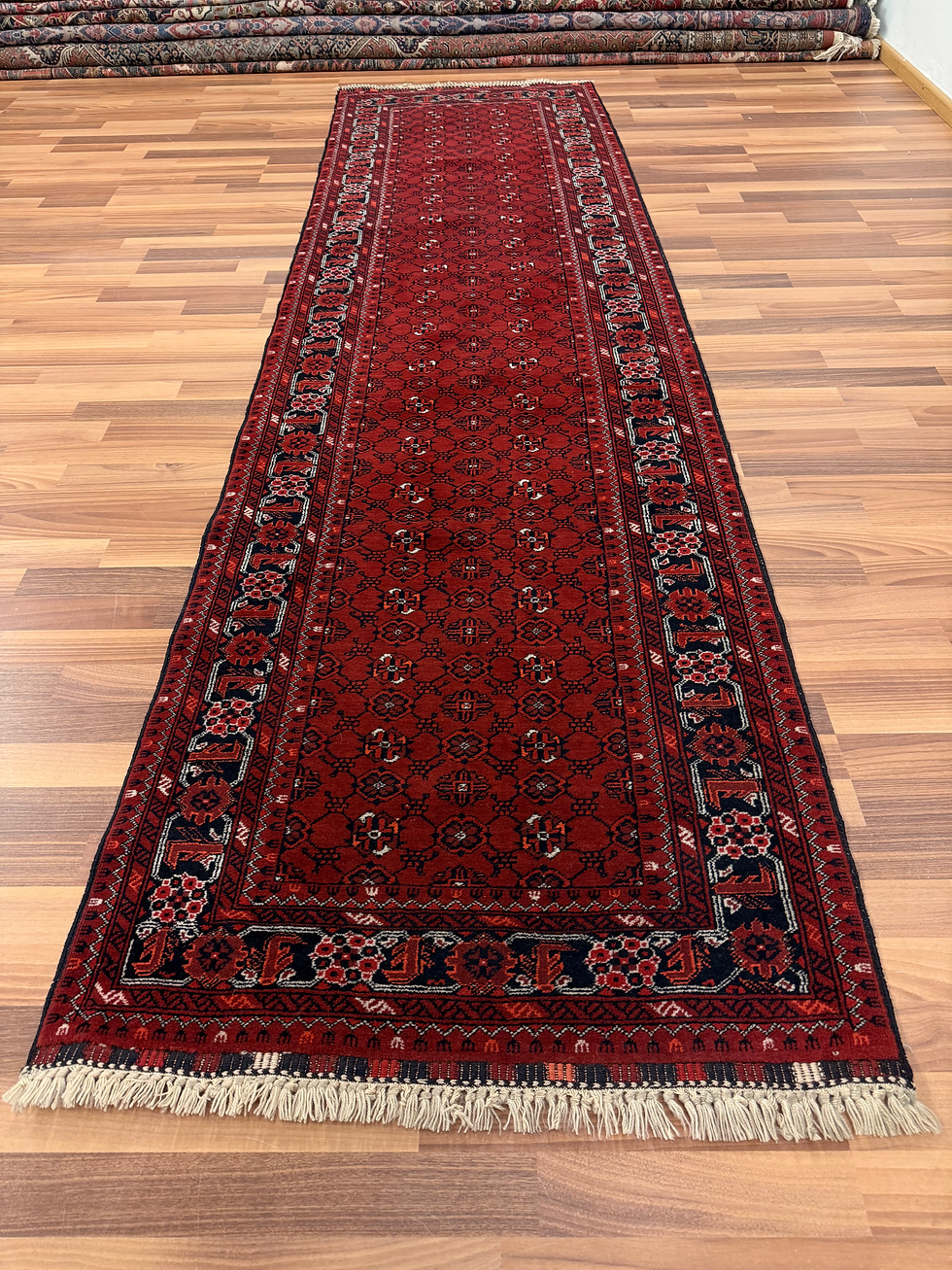 Pikkukuva: Käsinsolmittu Afganistanilainen matto 288*82