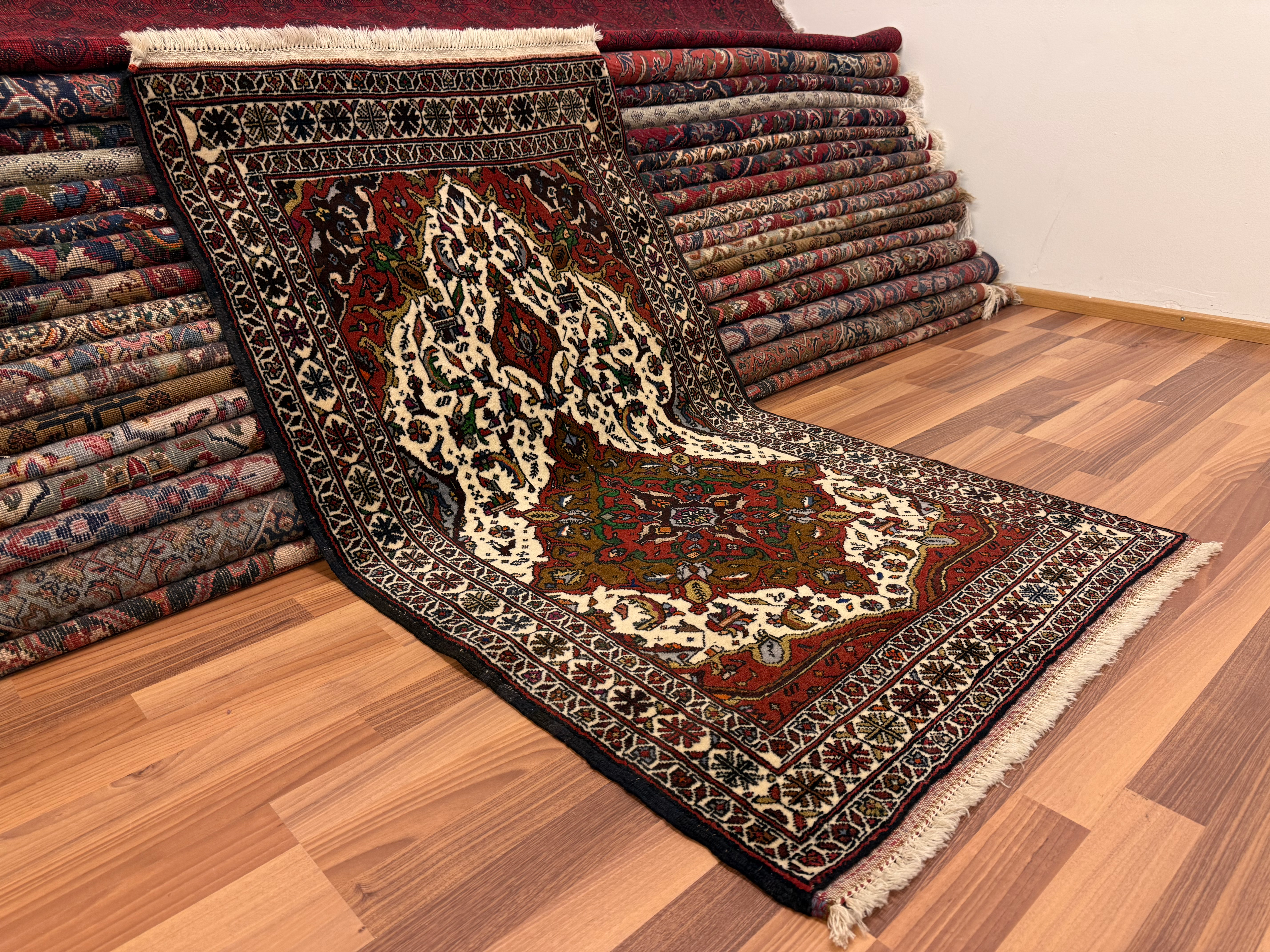 Käsinsolmittu Persialainen matto 145*84