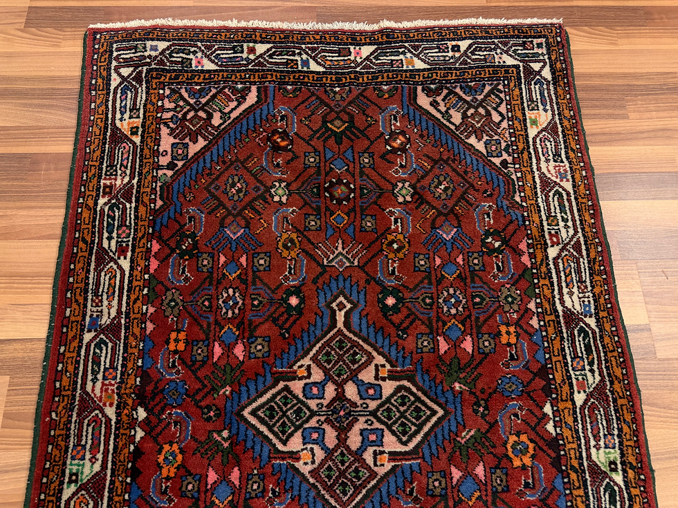 Pikkukuva: Käsinsolmittu Pers-Hamadan matto 170*106