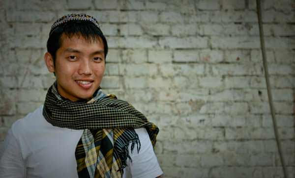 Agustinus Wibowo, Melukis Kehidupan Melalui Goresan