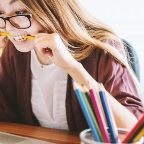 Tips Agar Tidak Mengantuk Saat Kuliah Online