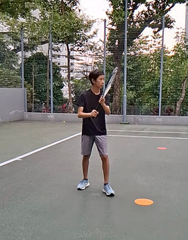 Beginner tennis lessons
