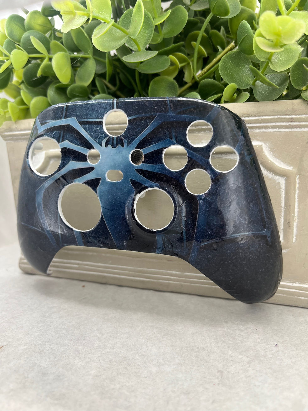 Thumbnail: Custom black Spiderman Chest  Controller Shell for Xbox S/X