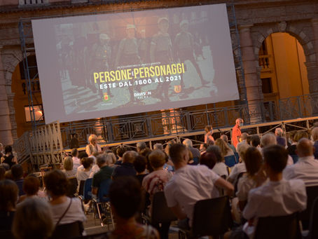 "Persone e Personaggi": tutto esaurito per la prima del documentario, commozione tra gli spettatori