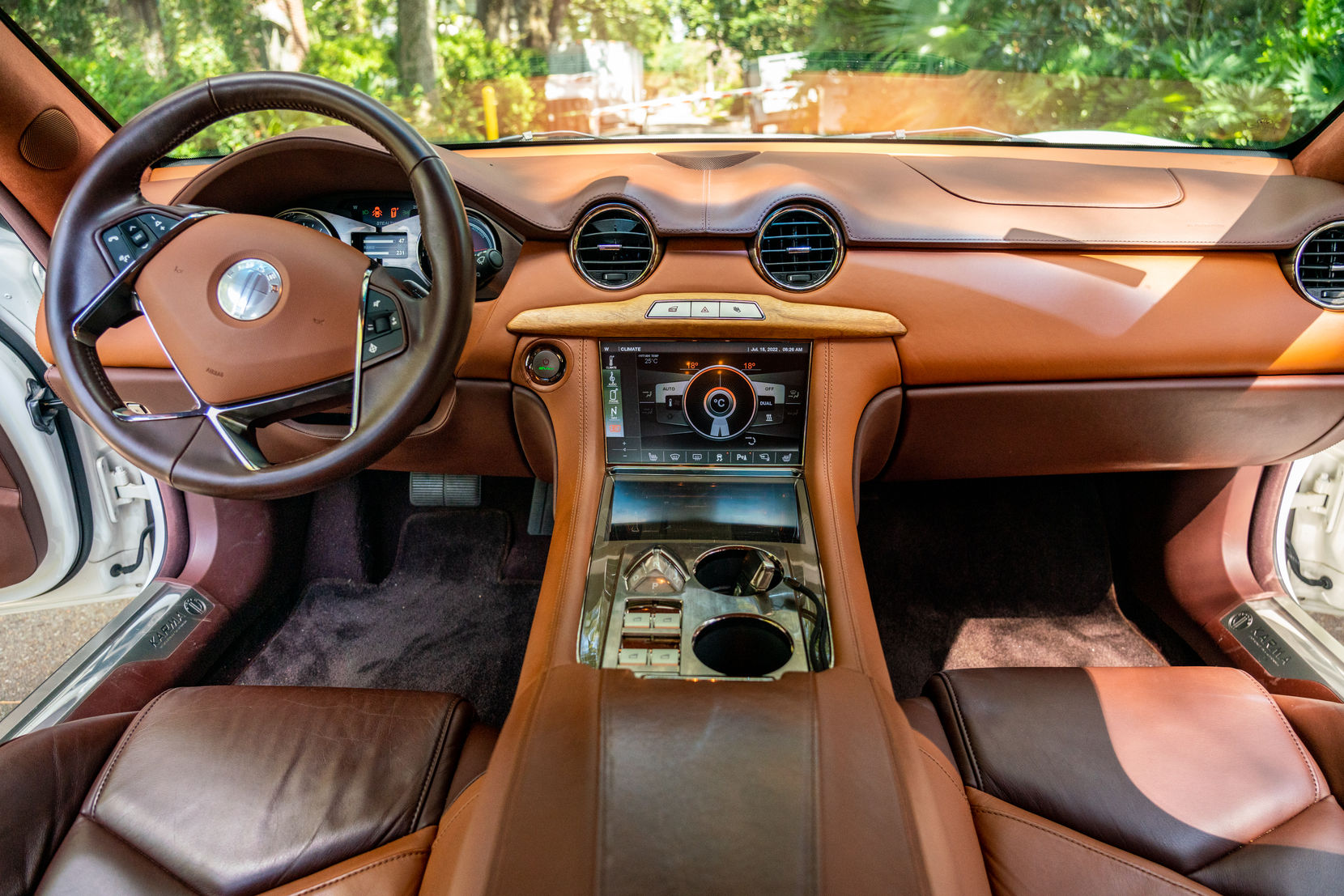 2012 Fisker Karma interior