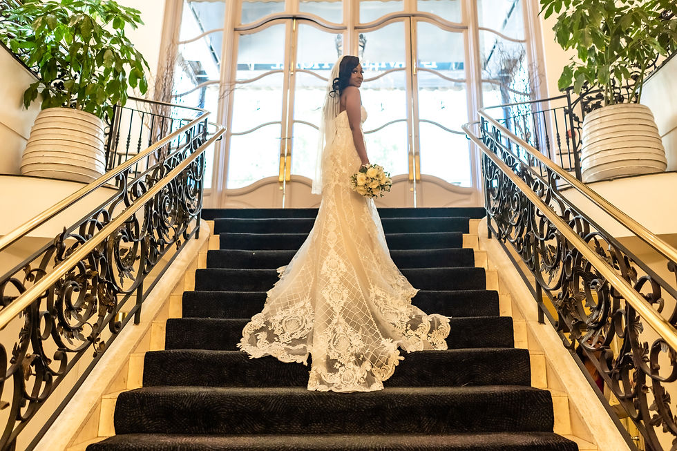 5 Reasons You Should Hire A Professional Wedding Photographer