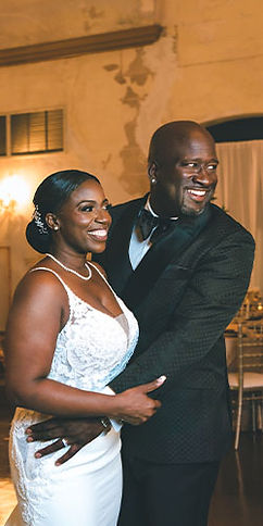 wedding video couple first dance.jpg