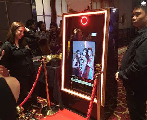 Planning a Photo Booth for Your Corporate Event 