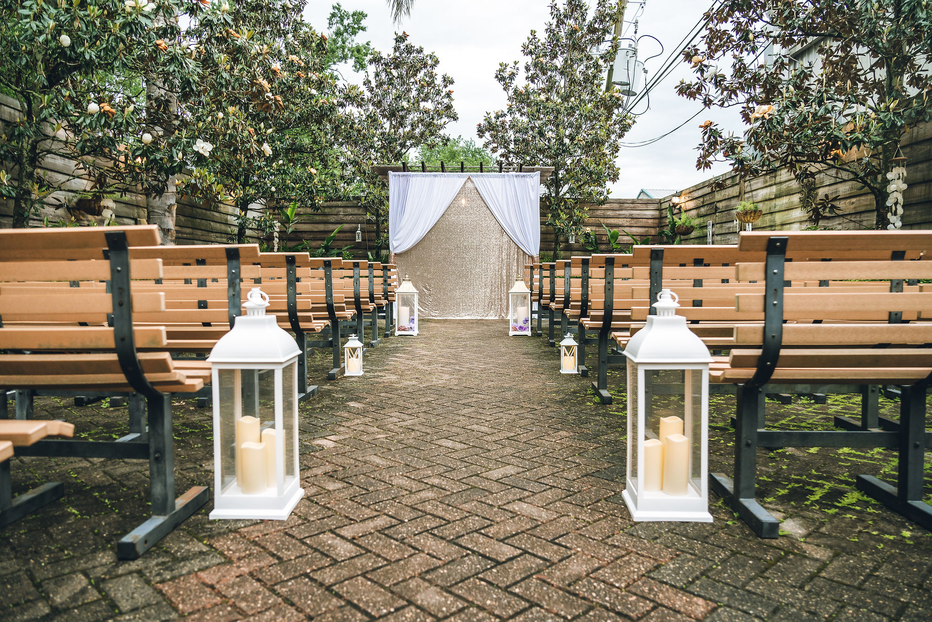 Wedding photography shot list - wedding venue and decor