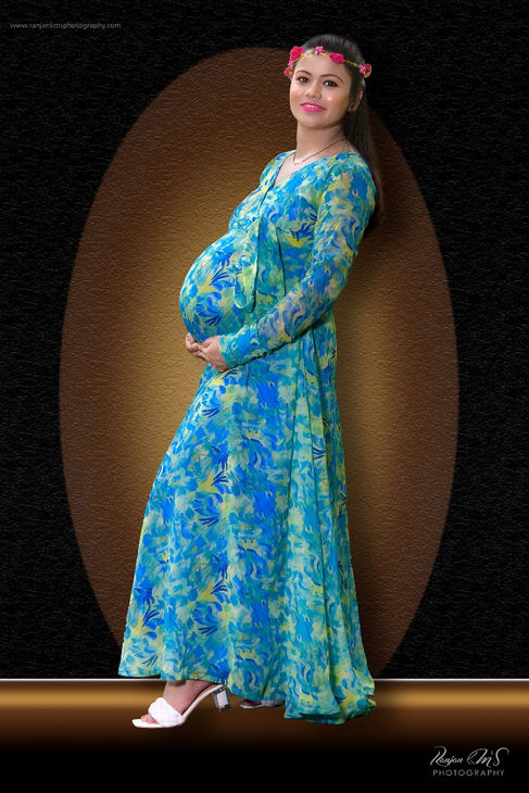 Pregnancy/ maternity moment of a lady , Maternity Photography, Deoghar, Jharkhand, India