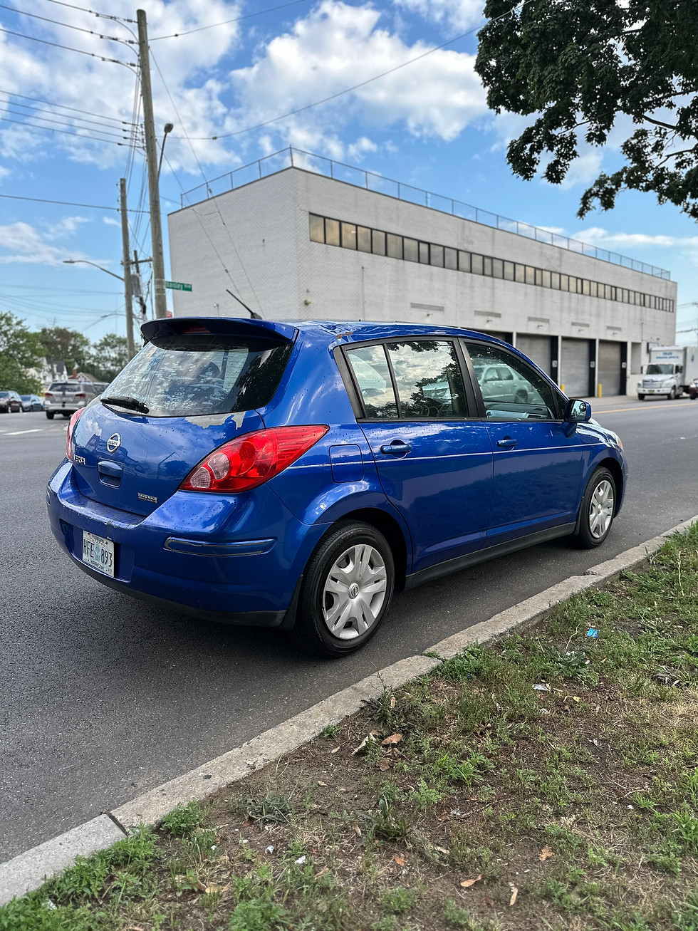 Thumbnail: 2011 Nissan Versa S