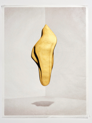 Tirage noir et blanc piézographie ciré et feuille d'or sur papier Rives
Format : 50 x 65 cm
Encadré
Pièce unique réalisée par l'auteur