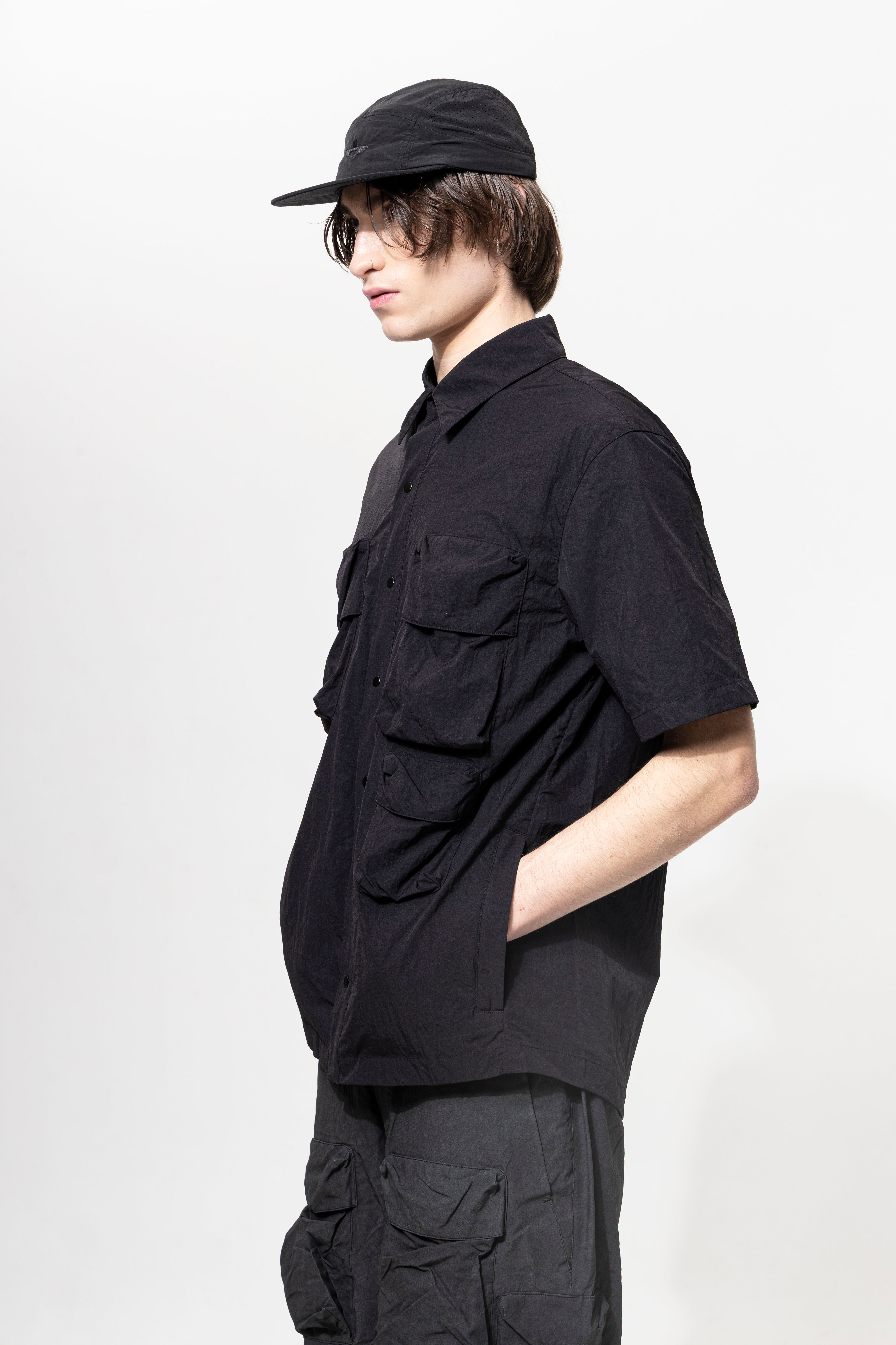 JG1_SS26_12B | SAFARI SNAP-UP SS | BLACK