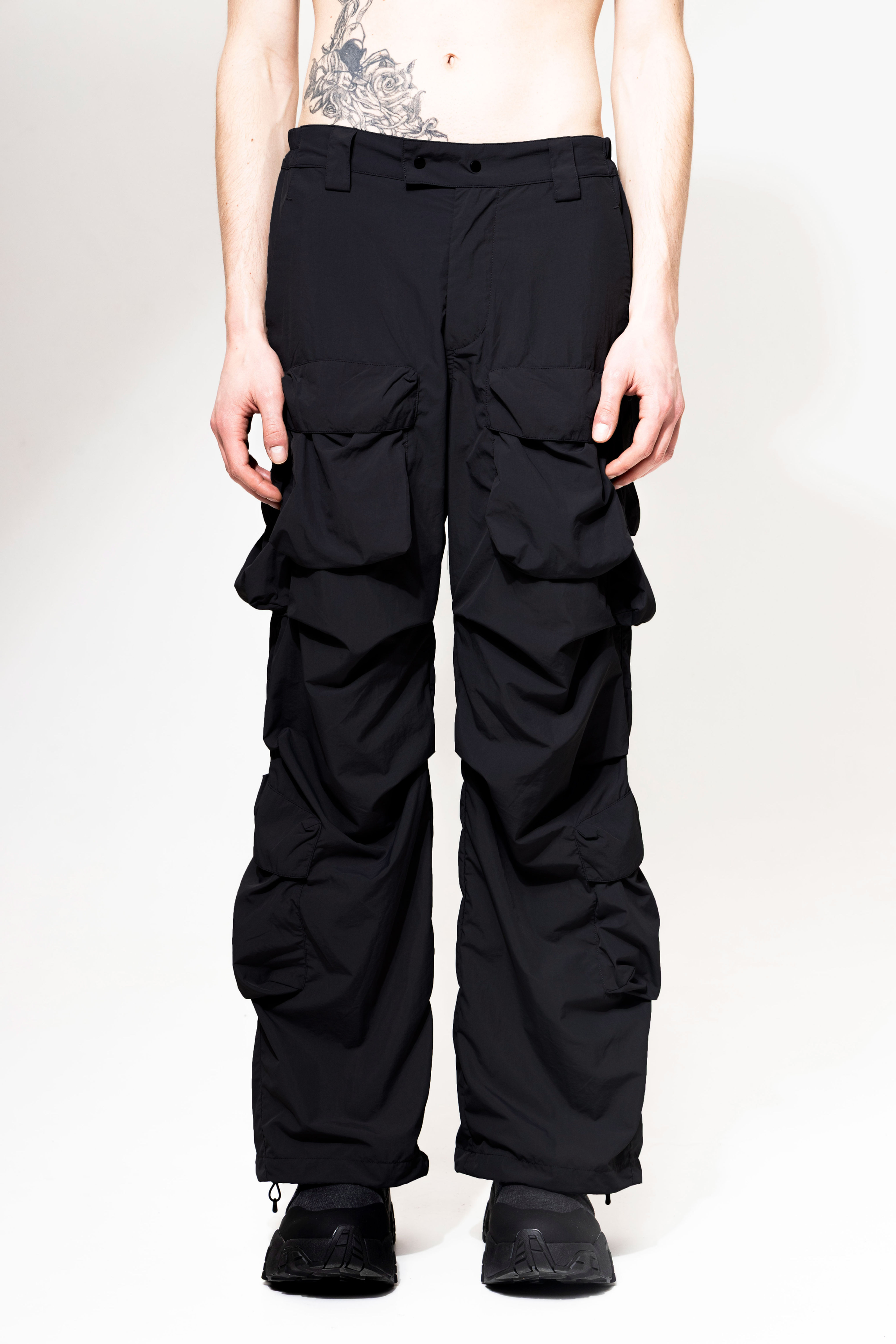 JG1_SS26_20B | 9-UNIT PARA TROUSER | BLACK
