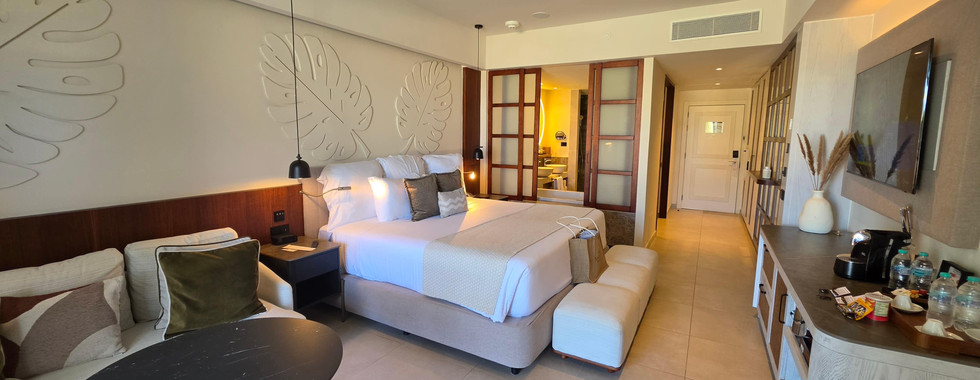 Secrets Playa Esmeralda junior suite