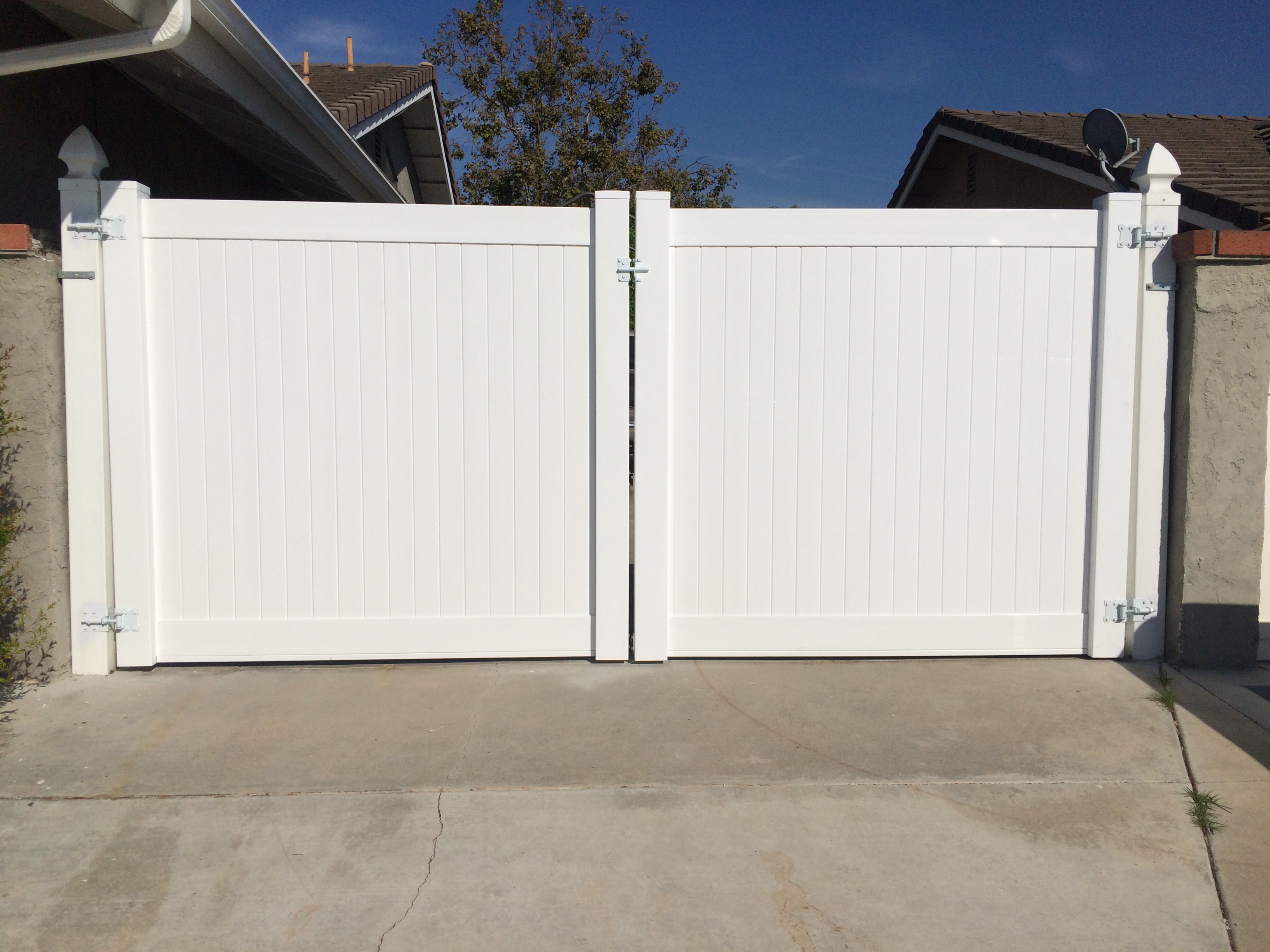 ALPHA FENCE COMPANY