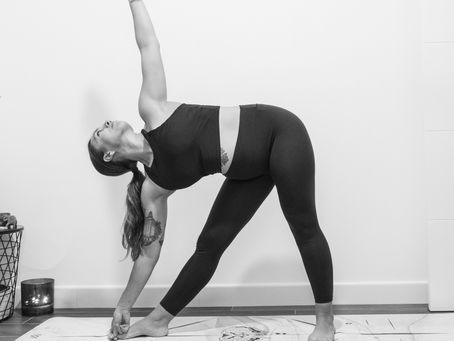 YOGA PARA EMBARAZADAS​ EN EL PRIMER TRIMESTRE