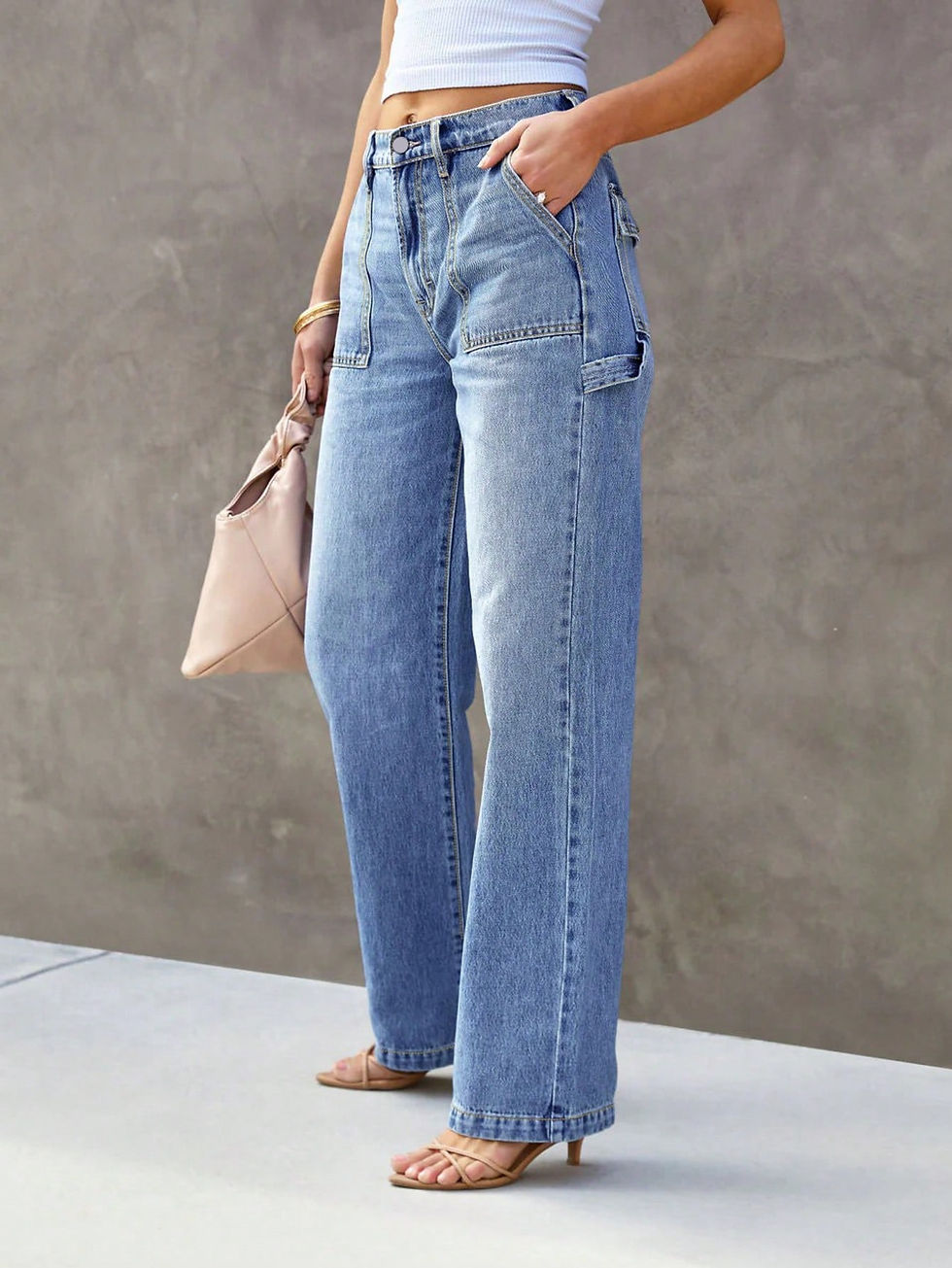 Thumbnail: Women's Light Blue Wide Leg Straight-Leg Jeans - Stylish and Comfortable Denim P