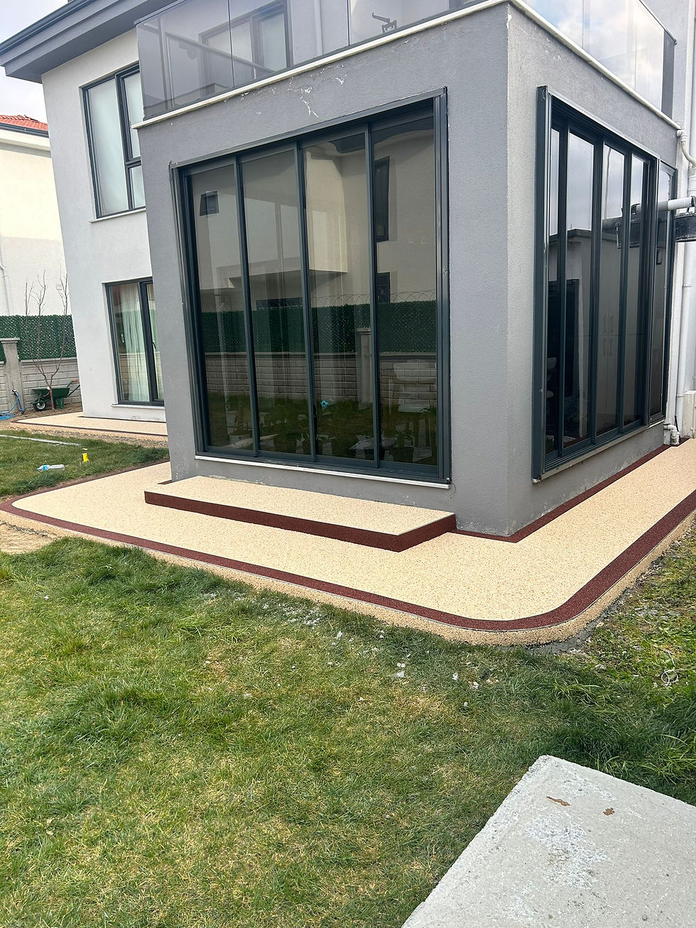 Taş Halı ile Balkon/Teras Yenilemenin Tam Vakti!