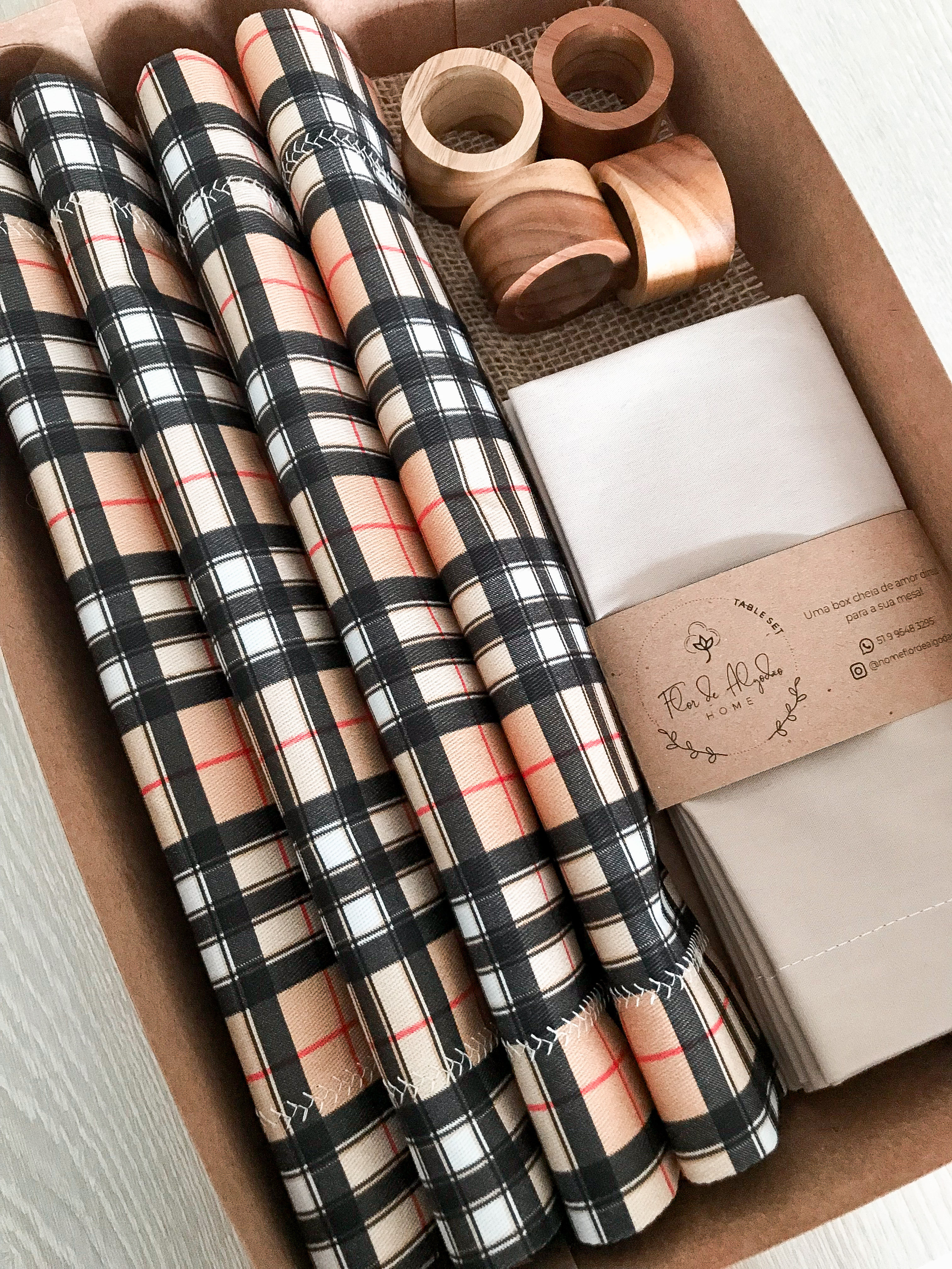 Kit Mesa Posta - BOX TARTAN CLÁSSICO