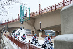 Red Bull Frozen City/Modify Content