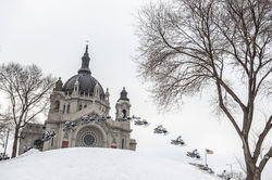 Red Bull Frozen City/Modify Content
