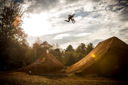 Red Bull Dreamline/Modify Content