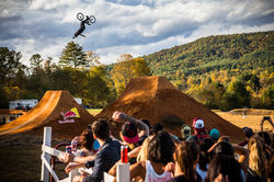 Red Bull Dreamline/Modify Content