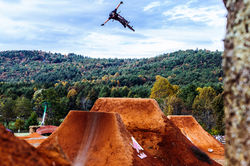 Red Bull Dreamline/Modify Content