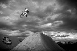 Red Bull Dreamline/Modify Content