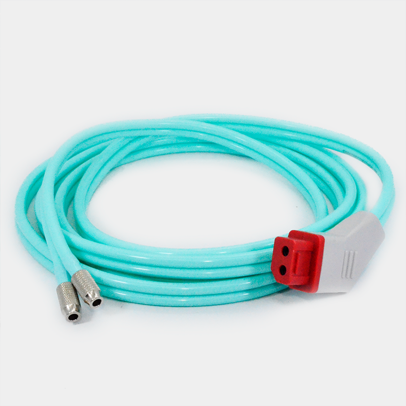 Cable eléctrico azul enrollado con conectores Latiguillos tipo ASP. Ref EH024C3A.