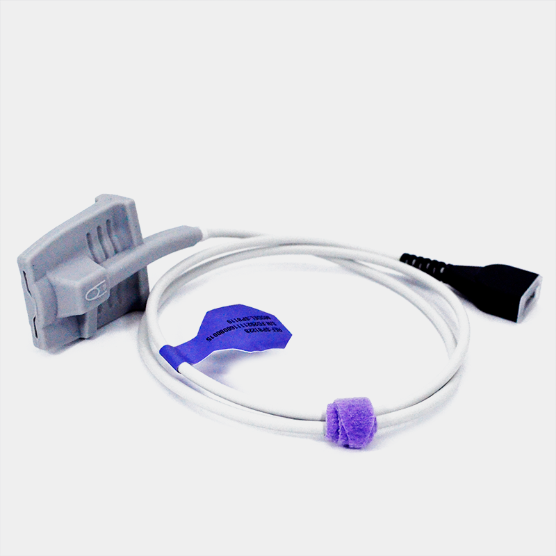 Sensor de SpO2. Ref SP4361A. Dispositivo médico con cable y detalles para medir oxígeno.