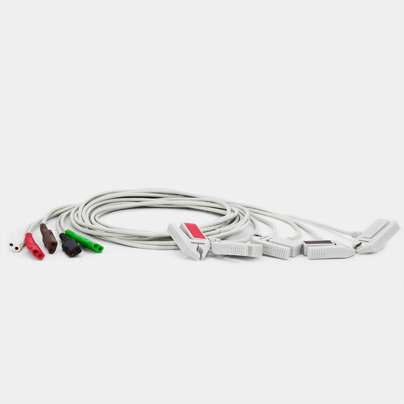 Conjunto de cables médicos blancos, con Latiguillos tipo Conmed. Ref EG040C5A, conectores.