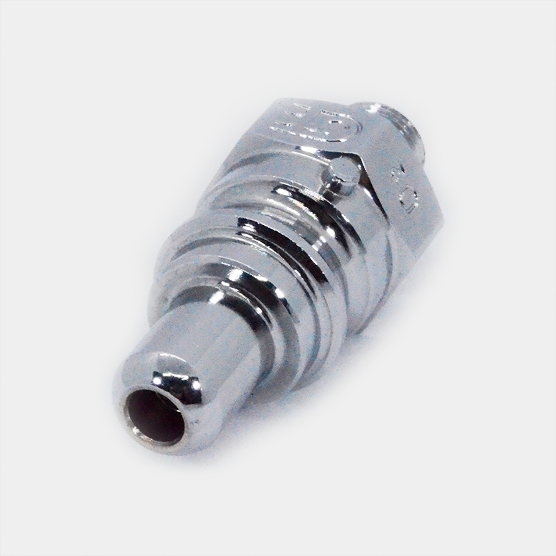 Acople metálico plateado, Acople Ohmeda (Ohio, Diamond) para Óxido nitroso. Ref 6700-1668-801, conector industrial.